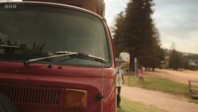 Return to Paradise S01E04 Killer Climate 720p iP WEB-DL AAC2 0 H 264-playWEB EZTV