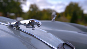 Richard Hammonds Workshop S02E10 1080p WEB h264-B2B EZTV