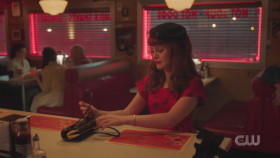 Riverdale US S06E04 720p HEVC x265-MeGusta EZTV