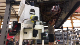 Roadworthy Rescues S03E06 XviD-AFG EZTV