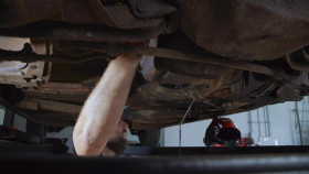 Roadworthy Rescues S03E10 The Barneville 1080p AMZN WEB-DL DDP2 0 H 264-RAWR EZTV