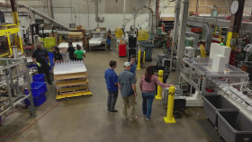 RV There Yet S03E10 1080p WEB h264-FREQUENCY EZTV