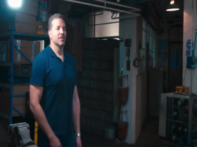 Salvage Hunters Classic Cars S07E03 Landrover Series 2a 480p x264-mSD EZTV