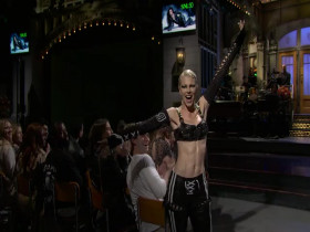 Saturday Night Live S50E07 Charli xcx 480p x264-mSD EZTV