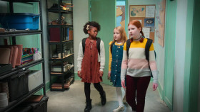 Scaredy Cats S01E03 720p WEB h264-DOLORES EZTV