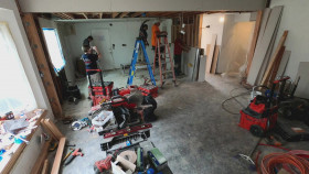 Secret Celebrity Renovation S03E04 720p WEB h264-EDITH EZTV