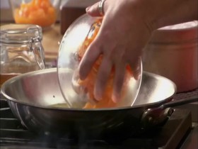 Secrets Of A Restaurant Chef S04E07 The Secret to Seared Duck Breast iNTERNAL 480p x264-mSD EZTV