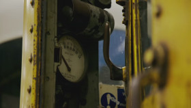 Secrets of the London Underground S04E10 720p HEVC x265-MeGusta EZTV