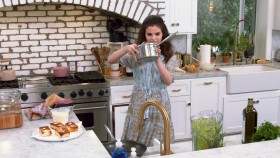 Selena plus Chef S02E09 1080p HEVC x265-MeGusta EZTV