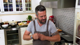 Selena plus Chef S03E04 1080p WEB h264-KOGi EZTV