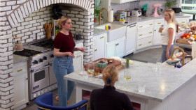 Selena plus Chef S03E09 720p WEB h264-KOGi EZTV