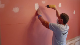 Sell This House S10E25 Wrighting a Wrong 720p HEVC x265-MeGusta EZTV