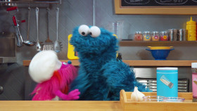 Sesame Street S54E12 The Flamingo Scoop 1080p AMZN WEB-DL DDP5 1 H 264-LAZY EZTV