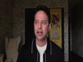 Seth Meyers 2020 12 07 Nick Kroll 480p x264-mSD EZTV