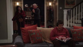 Shifting Gears S01E02 Accommodations 1080p DSNP WEB-DL DDP5 1 H 264-NTb EZTV