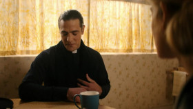 Shining Vale S02E05 720p WEB x265-MiNX EZTV