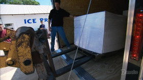 Shipping Wars S04E02 1080p HDTV H264-CBFM EZTV