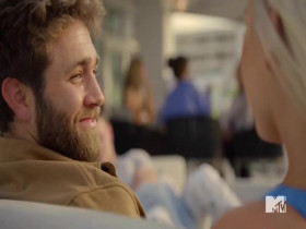 Siesta Key S04E11 480p x264-mSD EZTV