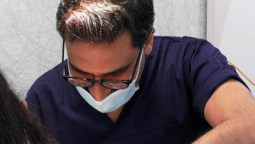 Skin A And E S02E02 XviD-AFG EZTV