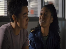 SkyMed S03E02 480p x264-mSD EZTV