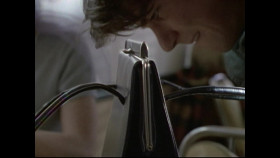 Sliders S02E03 Gillian of the Spirits 1080p WEB-DL X264 AAC2 0 SNAKE EZTV