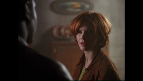 Sliders S03E21 The Other Slide of Darkness 1080p WEB-DL X264 AAC2 0 SNAKE EZTV