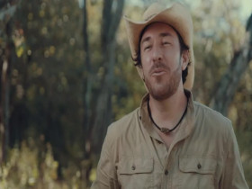 Snake in the Grass S01E00 Masters of Gameplay 480p x264-mSD EZTV