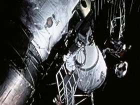 Space Disasters S01E02 Failure at Re-Entry 480p x264-mSD EZTV