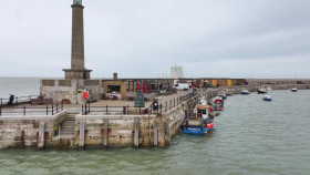 Springtime on the Farm S07E02 1080p HDTV H264-DARKFLiX EZTV