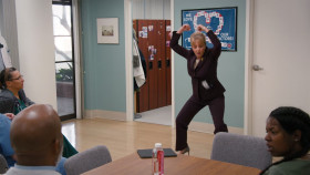 St Denis Medical S01E01 Welcome to St Denis 1080p HEVC x265-MeGusta EZTV