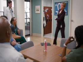 St Denis Medical S01E01 Welcome to St Denis 480p x264-mSD EZTV