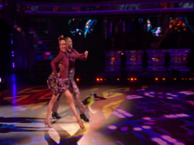 Strictly Come Dancing S22E15 480p x264-mSD EZTV