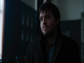 Strike S01E03 480p x264-mSD EZTV