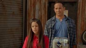 Stuck in the Middle S03E01 WEB x264-TBS EZTV