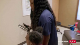 Stuck S01E03 Stiletto in the Eye HDTV x264-CRiMSON EZTV