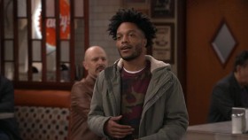 Superior
Donuts S02E05 720p HDTV X264-DIMENSION EZTV