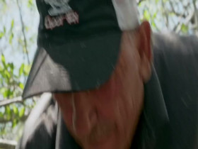 Swamp People Serpent Invasion S05E06 480p x264-mSD EZTV