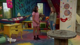 Sydney to the Max S03E01 Tearin Up My Room 1080p HDTV x264-CRiMSON EZTV