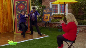 Sydney to the Max S03E15 Jingled Out XviD-AFG EZTV