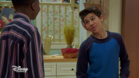 Sydney to the Max S03E18 My Cousin Lexi 720p HDTV x264-CRiMSON EZTV