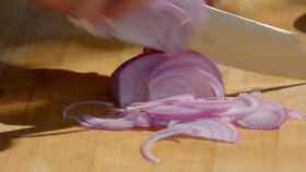 Symons Dinners Cooking Out S06E05 1080p HEVC x265-MeGusta EZTV