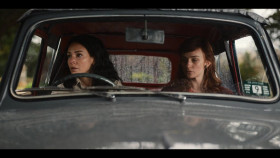 Ten Pound Poms S01E03 MULTI 1080p WEB H264-HiggsBoson EZTV