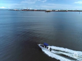 Territory Cops S03E09 480p x264-mSD EZTV