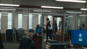 The Bay S05E01 720p HEVC x265-MeGusta EZTV