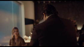 The Bear S03E03 Doors 720p DSNP WEB-DL DDP5 1 H 264-NTb EZTV