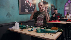 The Boulet Brothers Dragula Titans S01E01 720p WEB h264-KOGi EZTV