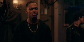 The Chi S06E14 Smoke and Mirrors 1080p WEBRip 10Bit DDP5 1 HEVC-d3g EZTV