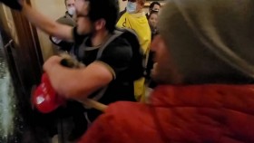 The Circus S06E01 1080p HEVC x265-MeGusta EZTV