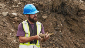 The Curse of Oak Island S09E05 Hatching the Plan 720p WEB h264-KOMPOST EZTV