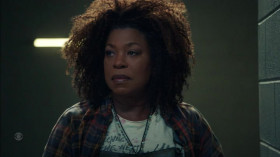 The Equalizer 2021 S03E02 Where Theres Smoke HDTV x264-CRiMSON EZTV